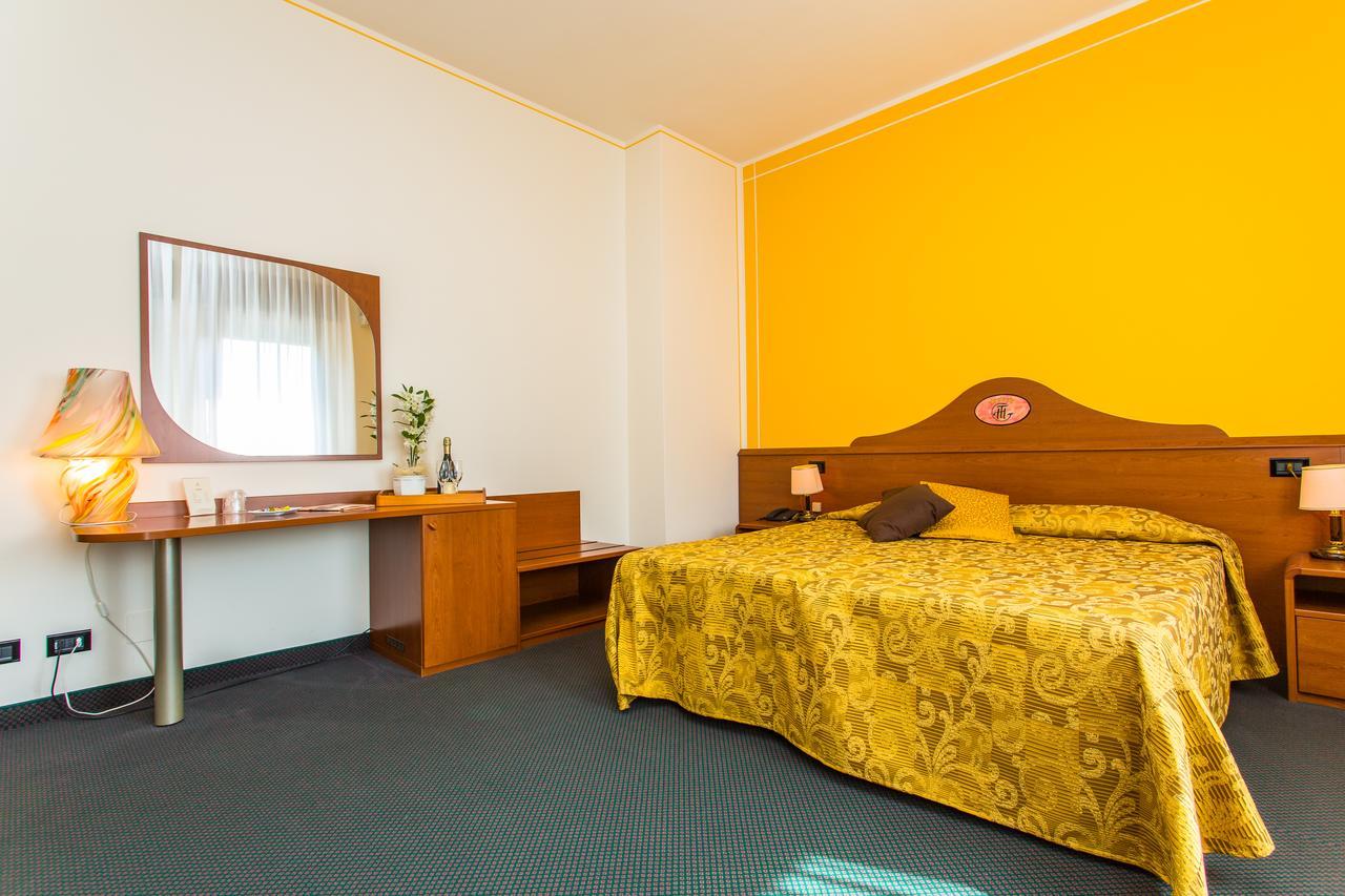 Hotel Tegorzo فينير المظهر الخارجي الصورة